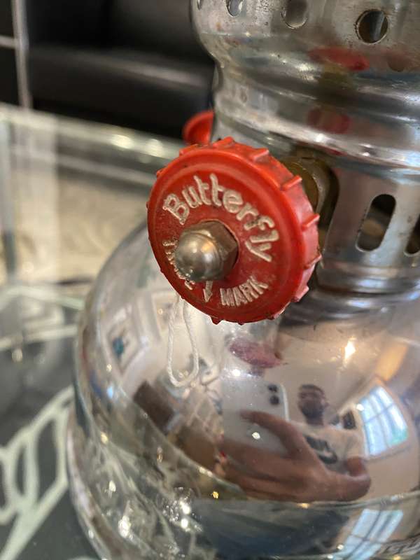 Vintage Butterfly Paraffin Lamp in Good Condition