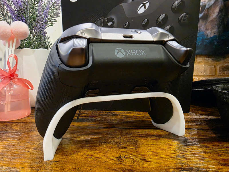 Xbox Elite Series 2 - Black Controller + Components + Storage Case