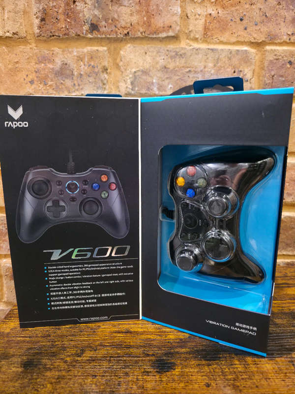 Rapoo V600 Wired Gaming Controller Ps3 & PC