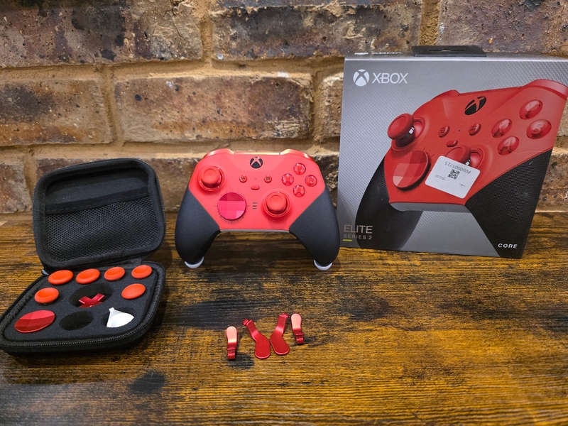 Xbox Elite Wireless Controller Series 2  Core
