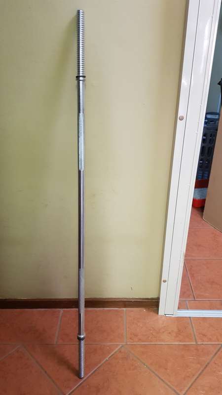 2 x Short Dumbbell Bars, 1 x Long Dumbbell Bar & 8 x 1kg Trojan Dumbbell Discs