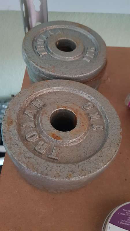 2 x Short Dumbbell Bars, 1 x Long Dumbbell Bar & 8 x 1kg Trojan Dumbbell Discs