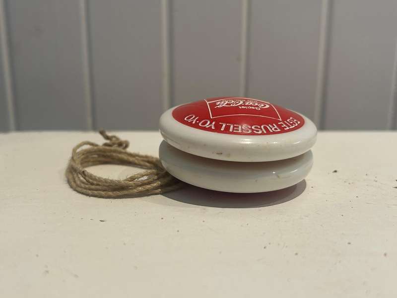 South African 1976 RUSSELL PROFESSIONAL COCA COLA COKE YoYo English & Afrikaans version