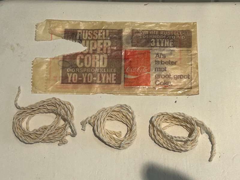 Genuine South African Coca Cola Coke 1969 COKE Russell Yo-Yo Replacement 3 String Packet