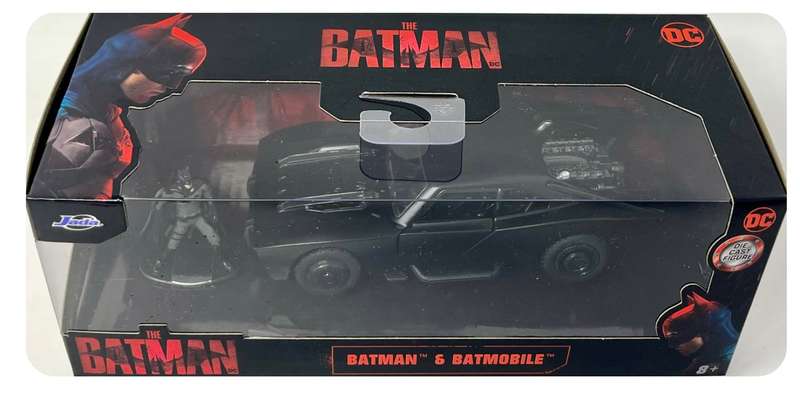 THE BATMAN Movie Figure and 1:32 scale Batmobile boxset - Jada Toys