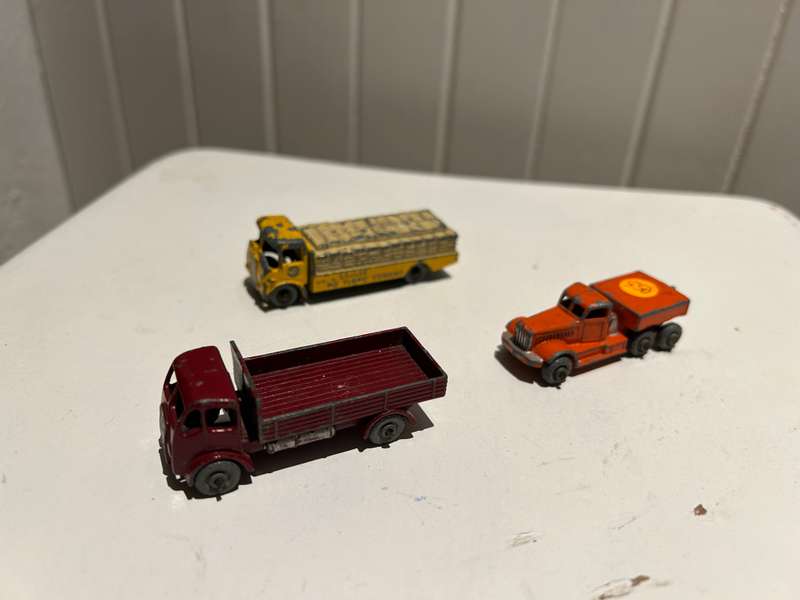 A Lot Vintage 1950s Matchbox LESNEY MOKO diecast trucks
