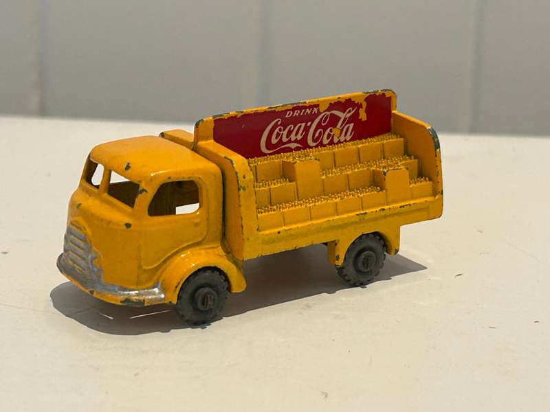 Vintage MATCHBOX LESNEY MOKO 1950s diecast No: 37 Coca Cola KARRIER BANTAM 2 Ton Delivery Truck