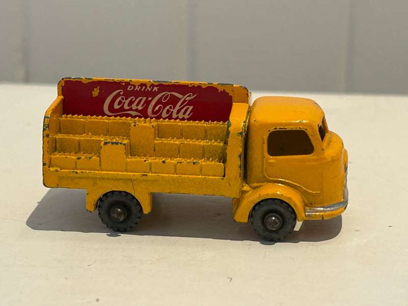 Vintage MATCHBOX LESNEY MOKO 1950s diecast No: 37 Coca Cola KARRIER BANTAM 2 Ton Delivery Truck