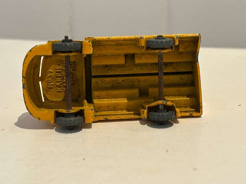 Vintage MATCHBOX LESNEY MOKO 1950s diecast No: 37 Coca Cola KARRIER BANTAM 2 Ton Delivery Truck