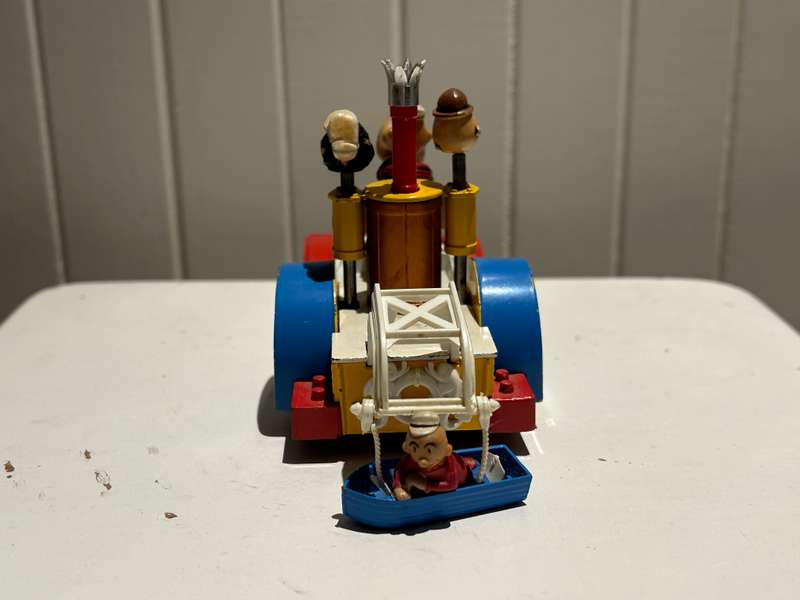 Corgi no 802 1967 POPEYE the sailor man PADDLE WAGON BOAT diecast by Corgi UK 100% original