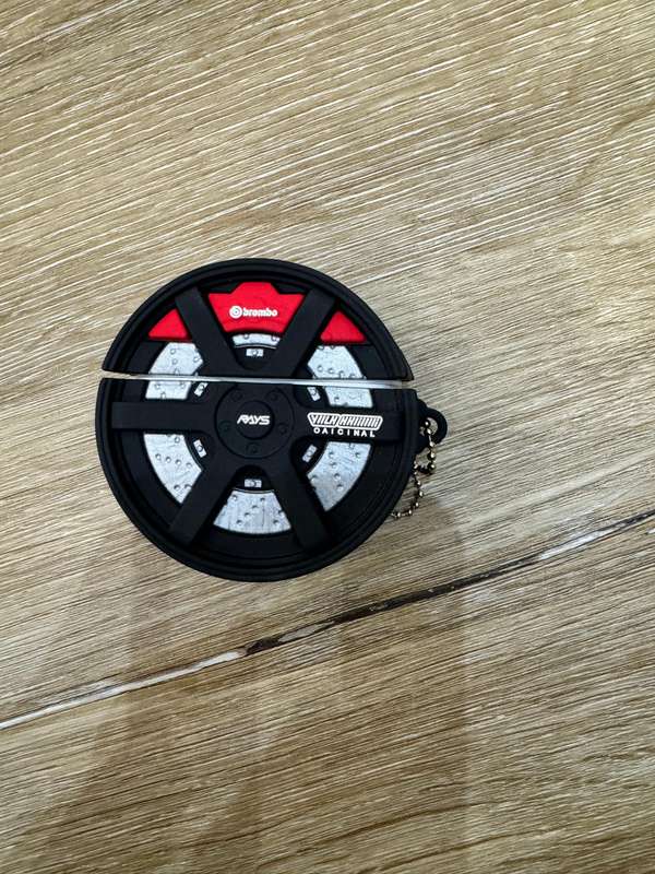 Airpods Pro Case Cover Mag wheel Looking