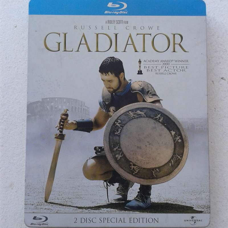 Gladiator - Crowe [2-Disc Special Edition Steelbook Blu-ray Movie]