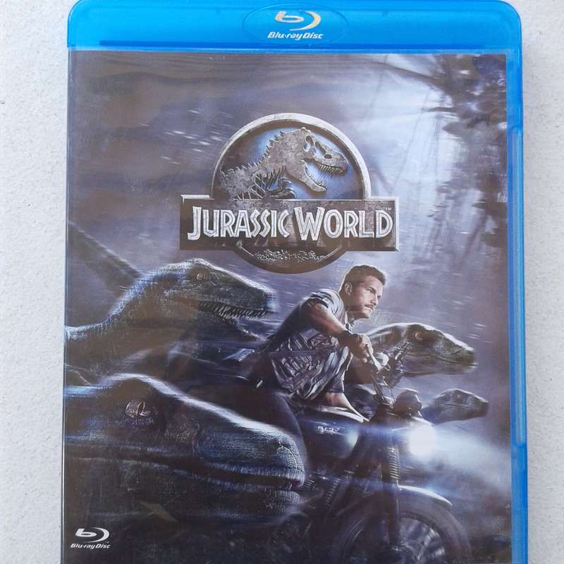 Jurassic World  [Blu-ray Movie]