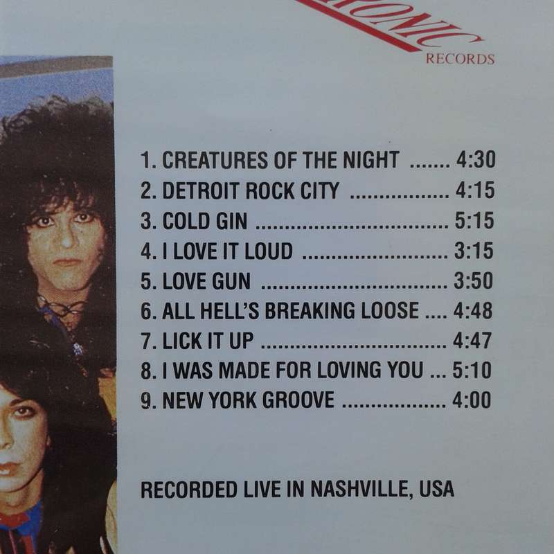 Kiss - Love Guns [Unofficial Live] (1990)
