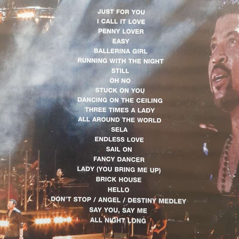 Lionel Richie - Live: His Greatest Hits And More [DVD] (2007)