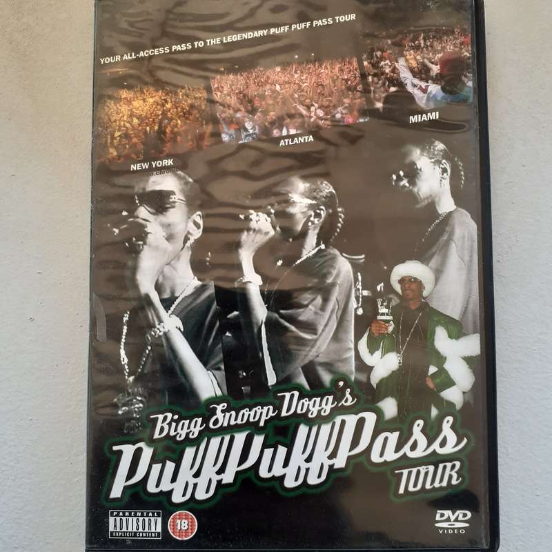 Snoop Dogg - Big Snoop Dogg's Puff Puff Pass Tour [DVD] (2004)