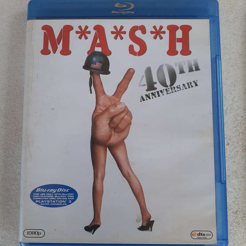 MASH 40th Anniversary - Sutherland / Gould [Blu-ray Movie]