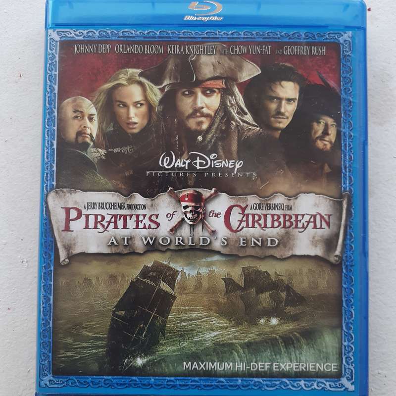 Pirates Of The Caribbean: At World's End - Depp / Bloom / Knightley [Blu-ray Movie]