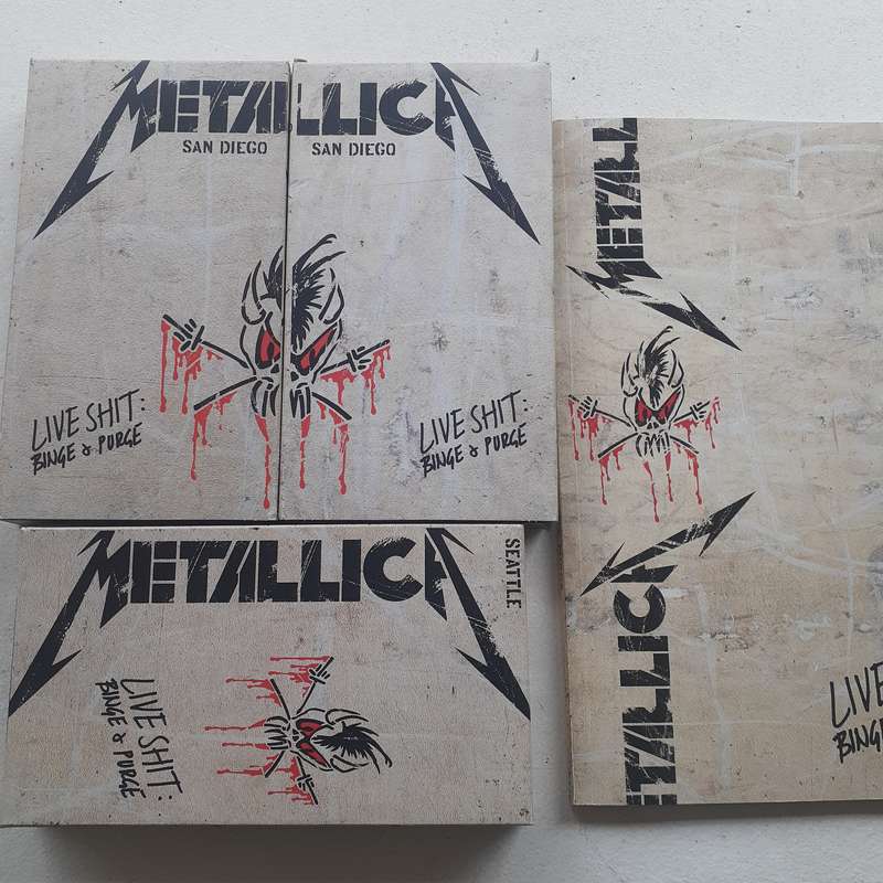 Metallica - Live Sh*t Binge & Purge [3 x VHS Cassettes + Book] (1993)