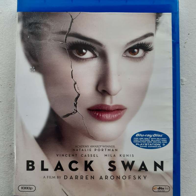 Black Swan (A Darren Aronofsky Film) - Portman / Kunis [Blu-ray Movie]