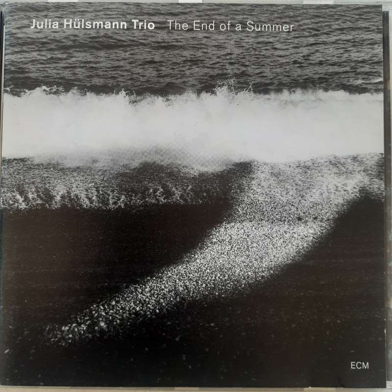 Julia Hülsmann Trio - The End Of A Summer [ECM Import CD] (2008)