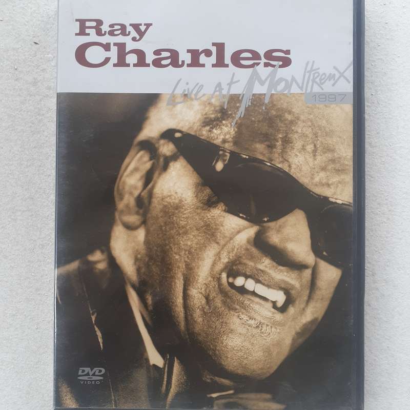 Ray Charles - Live At Montreux 1997 (2004) [DVD]