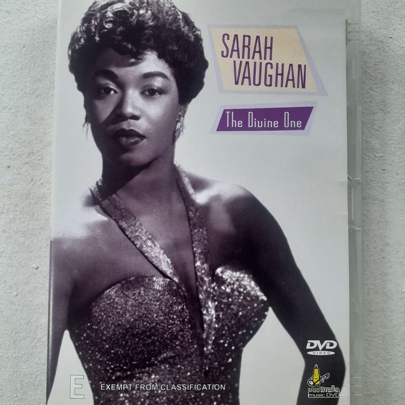 Sarah Vaughan - The Divine One (2002) [DVD]