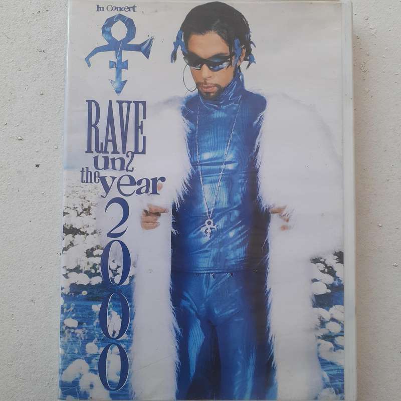 Prince - Rave Un2 The Year 2000 (2006) [DVD]