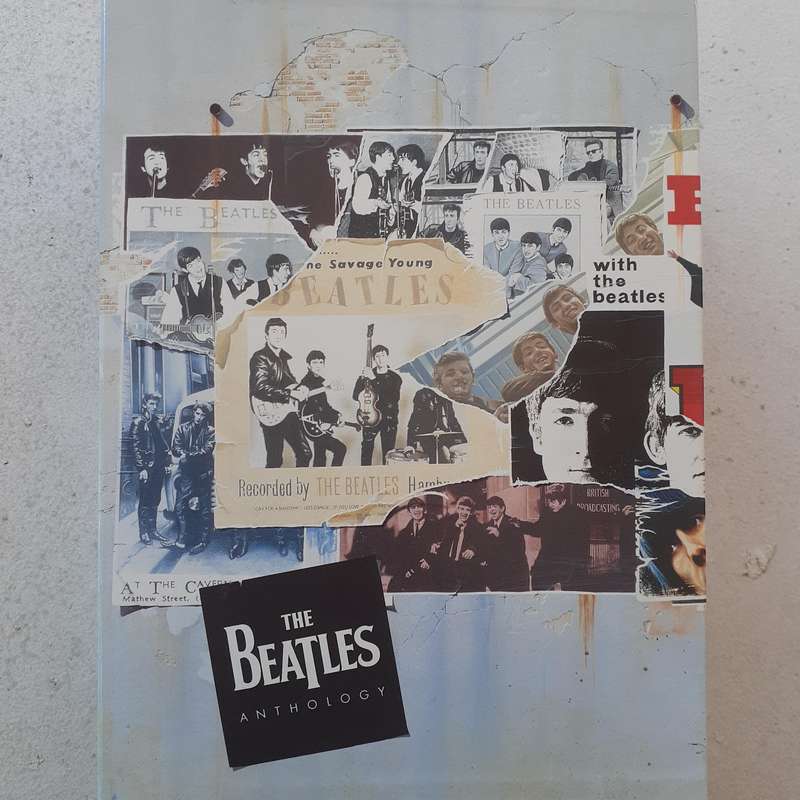 The Beatles - Anthology [5 Disc DVD Box Set]