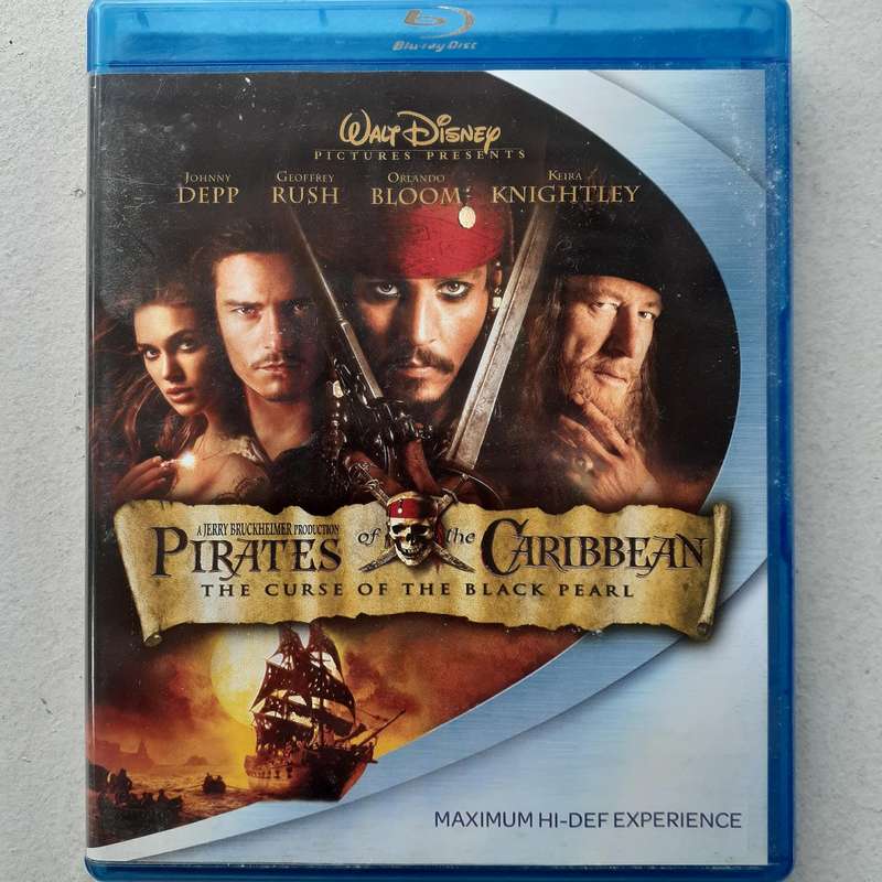 Pirates Of The Caribbean: The Curse Of The Black Pearl - Depp / Bloom [Blu-ray Movie]