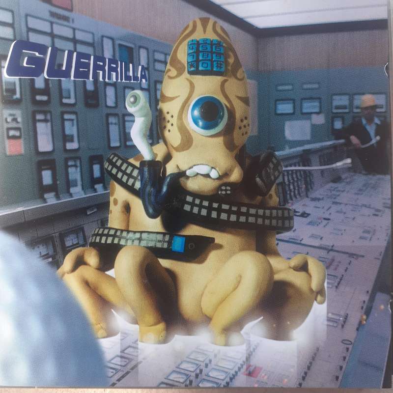 Super Furry Animals - Guerrilla (1999)