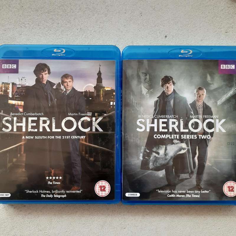 Sherlock - Complete BBC Series One & Two (Cumberbatch/Freeman) [4 Disc Blu-ray Bundle]