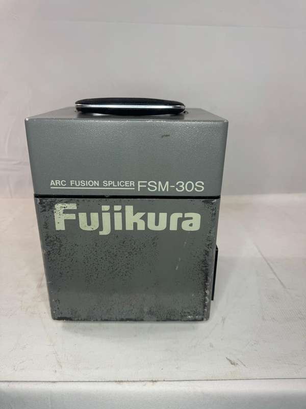 Fujikura FSM-30S Fusion Splicer with protective case -Secondhand- reconditioned