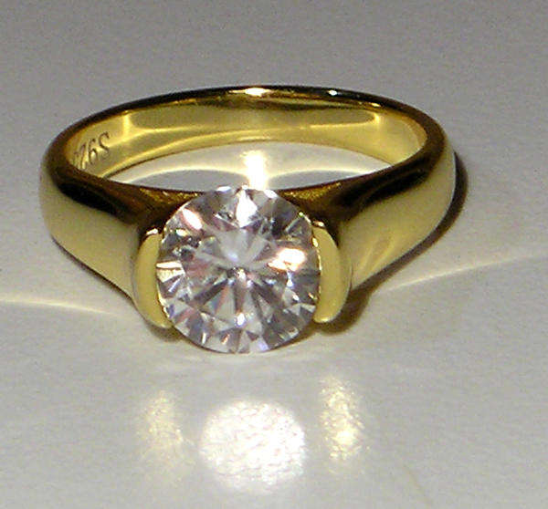 Gold Plated Silver 2ct Moissanite Ring With Box and CoA