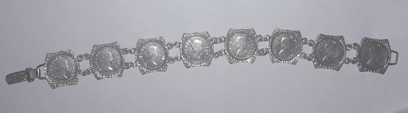 Tickey Coin Braclet Set in Silver