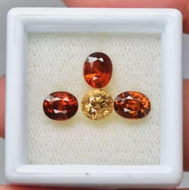 Stunning! 4 Piece Lot Natural Oval Cut Orange and Yellow Zircon