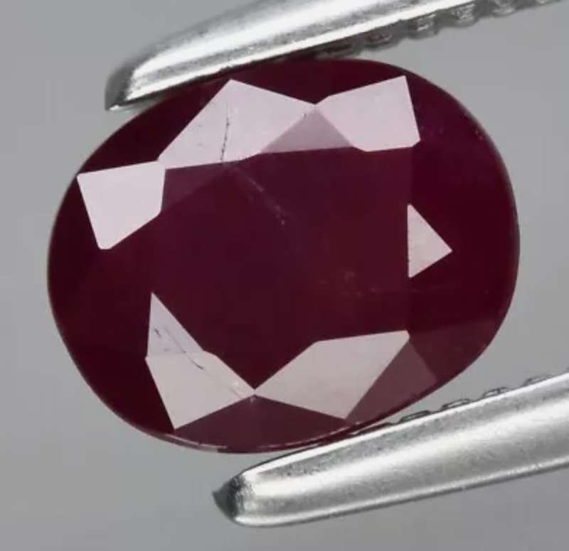 Beautiful 5.5x4.5mm Natural Oval Cut Ruby