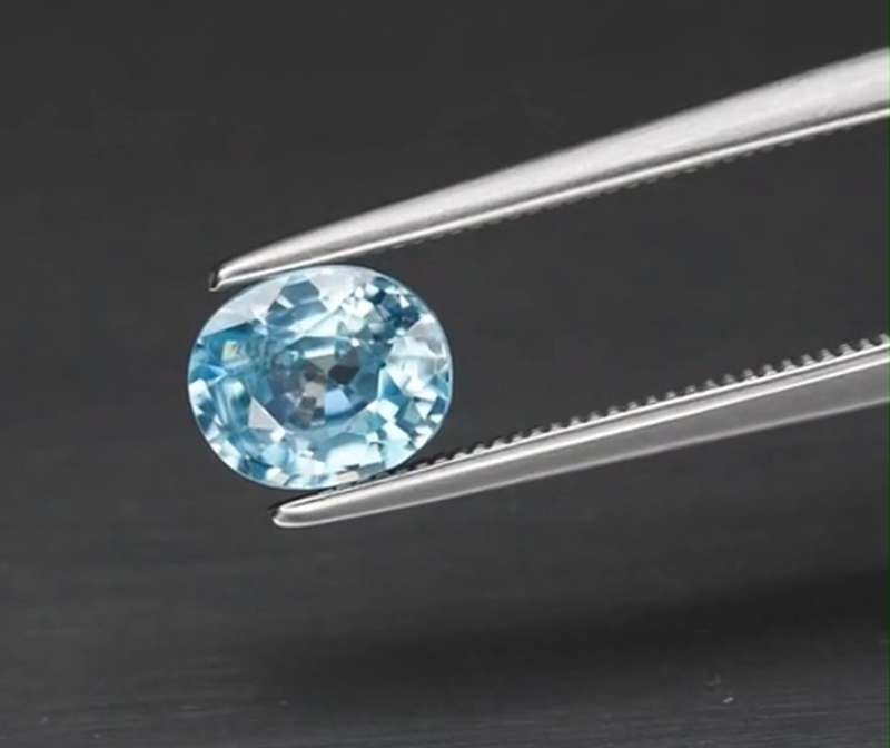 Beautiful! Oval Cut Natural Blue Zircon