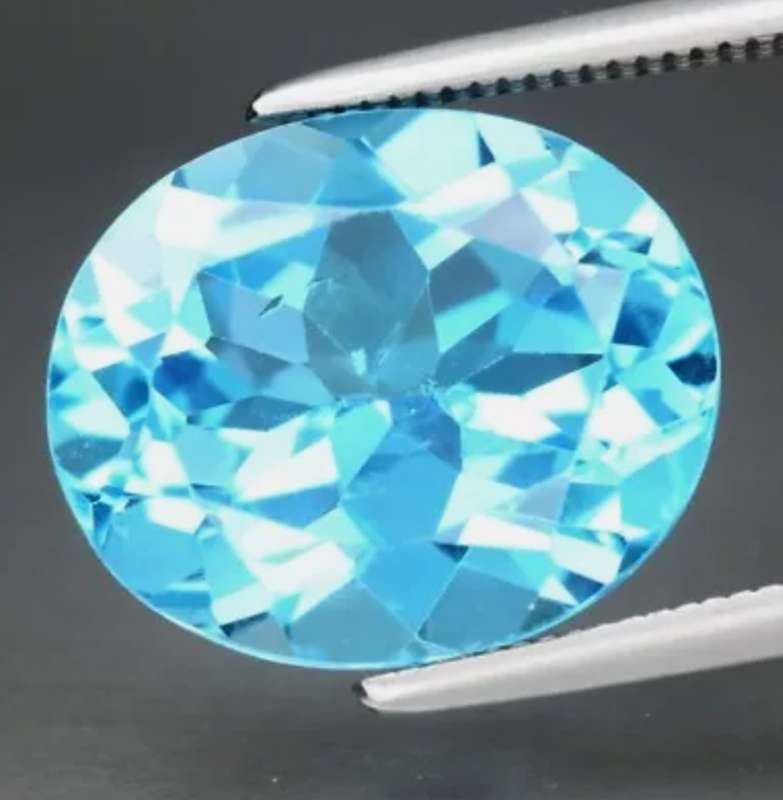 Stunning! 5.89ct Oval Cut Natural Swiss Blue Topaz