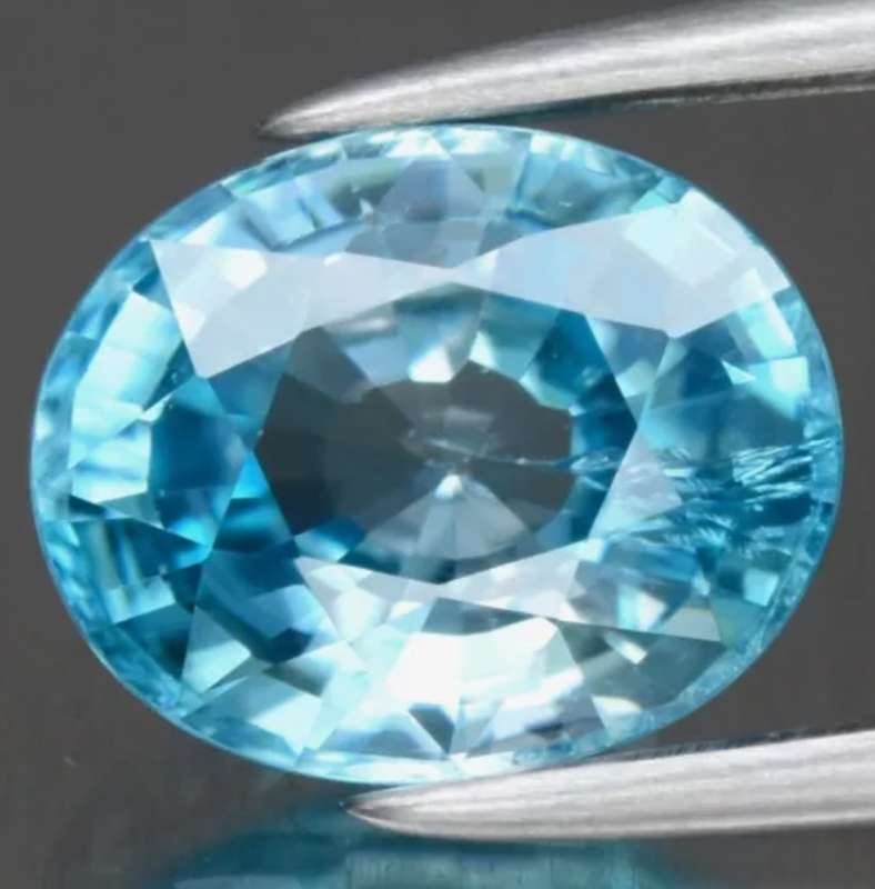 1.99ct Oval Cut Natural Blue Zircon