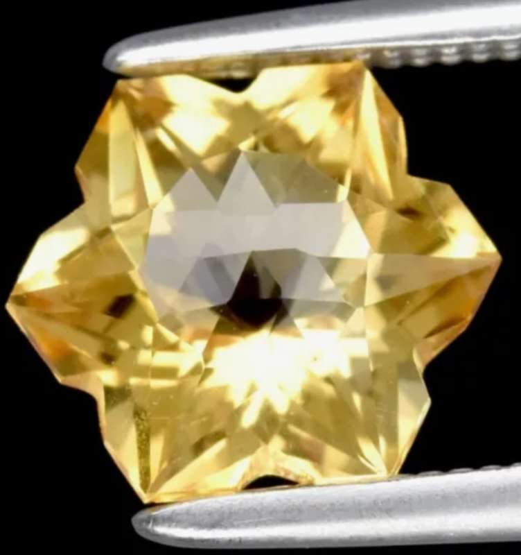 Beautiful Snowflake Cut Natural Yellow Citrine