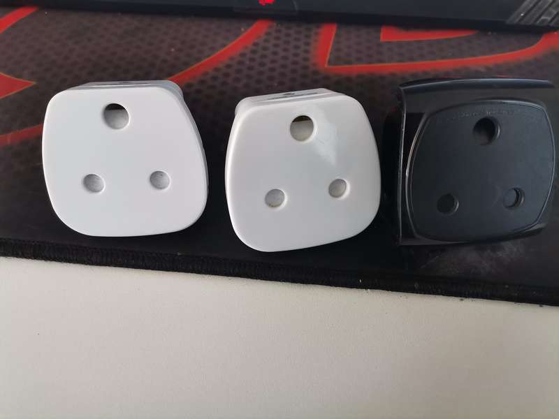 UK (M) to South African (F) Power Plug Converter