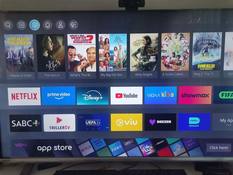 43" 4K UHD Smart LED TV Toshiba with HDR & Dolby Atmos