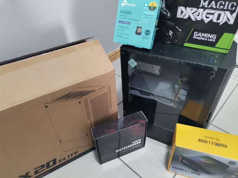 Intel I7 Gaming PC with RX 580 8GB GPU & 16GB RAM with Wifi&Bluetooth