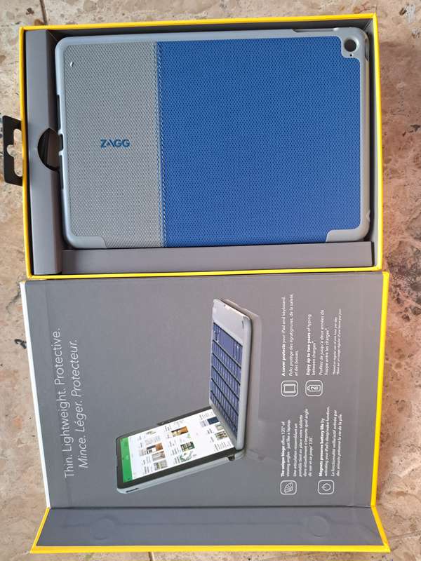 ZAGG Folio Case, Hinged with Backlit Bluetooth Keyboard for iPad Mini 4 - Blue- New