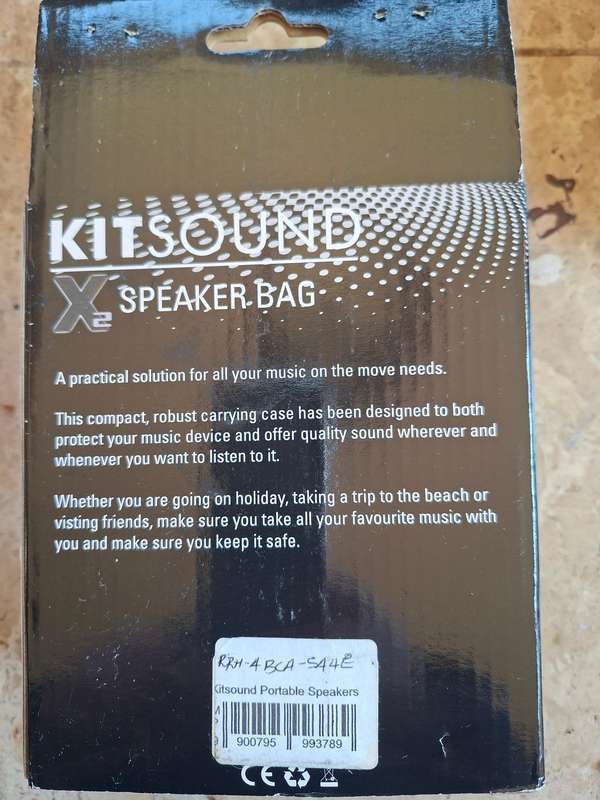 R1.00 NO RESERVE AUCTION  MASSIVE SPEAKER & MP3 BUNDLE  NEW STOCK