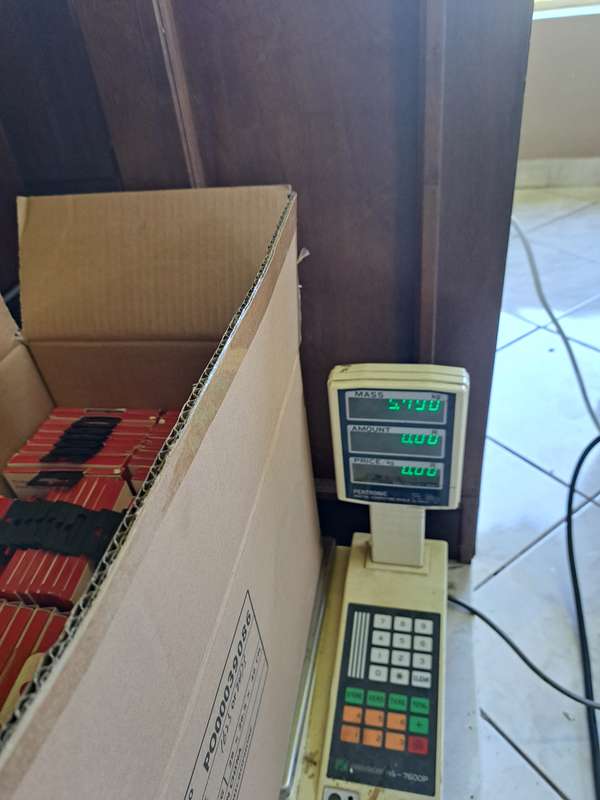 Exclusive Bulk Auction: Zagg Protection Covers for Mobile Phones  Closing Sale!
