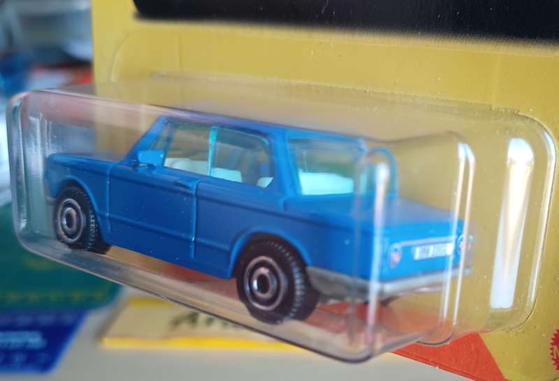 2020 Matchbox ~ Germany ~ No9/12 1969 BMW 2002 ~ Mint  on Long card