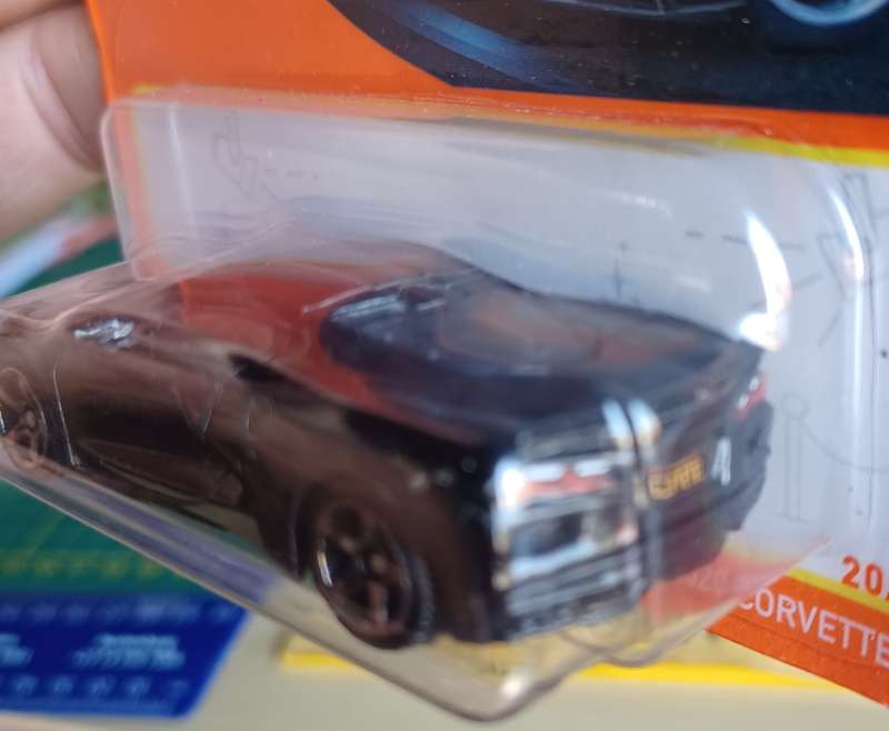 2021 Matchbox ~ 20/100 2020 Corvette C8 ~ Mint on Short card