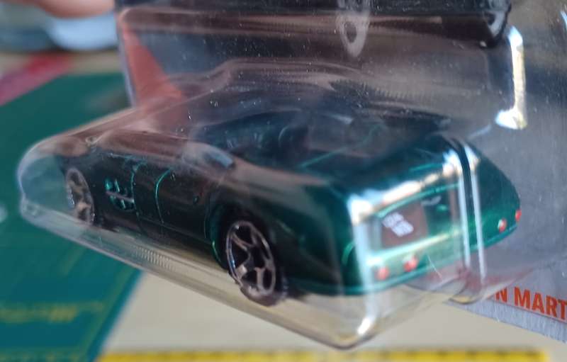 2020 Matchbox ~ 73/100 1965 Aston Martin DBR1 ~ Mint on Short card